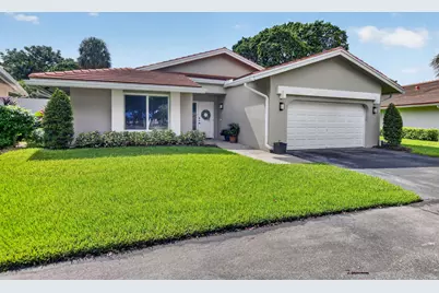 2738 Deer Creek Kelly Brooke Lane, Deerfield Beach, FL 33442 - Photo 26