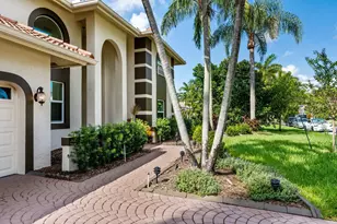 9924 NW 49th Pl, Coral Springs, FL 33076 - Photo 8