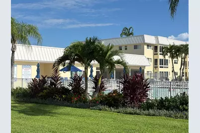 10 Colonial Club Drive #305, Boynton Beach, FL 33435 - Photo 22