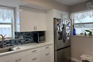 10 Colonial Club Dr, Boynton Beach, FL 33435 - Photo 12