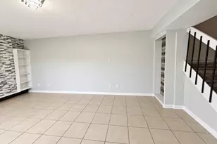 4039 Palm Bay Cir, West Palm Beach, FL 33406 - Photo 12