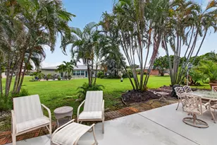 190 N High Point Blvd, Boynton Beach, FL 33435 - Photo 18