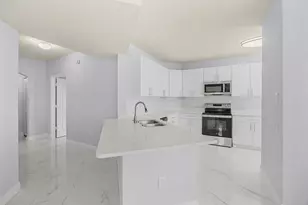 128 SW Peacock Blvd, Port Saint Lucie, FL 34986 - Photo 8