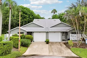 6807 SE Yorktown Dr, Hobe Sound, FL 33455 - Photo 28