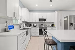 130 Emerald Creek Terrace, Davie, FL 33325 - Photo 6