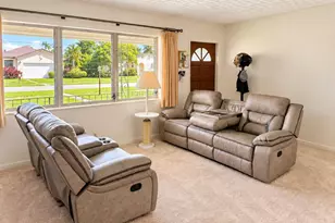 110 SE 3rd Ave, Boynton Beach, FL 33435 - Photo 2