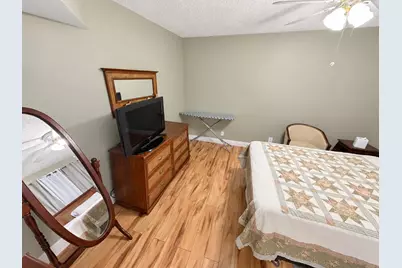 3810 Via Poinciana #303, Greenacres, FL 33467 - Photo 18