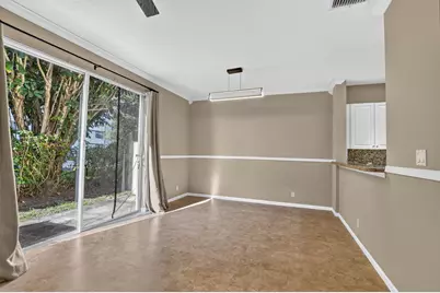 2557 Riverside Drive, Coral Springs, FL 33065 - Photo 10