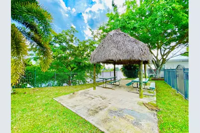 10550 W State Road 84 #Lot 290, Plantation, FL 33324 - Photo 24