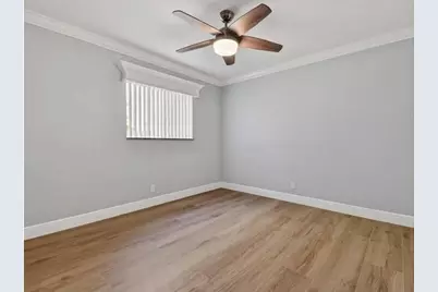 1615 Shirley Court, Lantana, FL 33462 - Photo 10