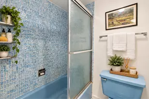20400 W Country Club Dr, Aventura, FL 33180 - Photo 18