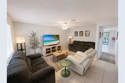 9258 Green Meadows Way, Palm Beach Gardens, FL 33418 - Photo 2