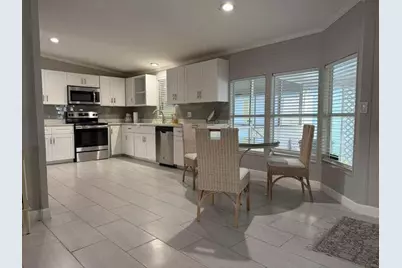 6085 Seashore Drive, Atlantis, FL 33462 - Photo 4