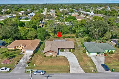 543 SE Greenway Terrace, Port Saint Lucie, FL 34983 - Photo 24