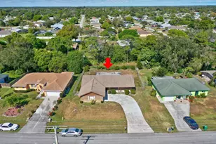 543 SE Greenway Terrace, Port Saint Lucie, FL 34983 - Photo 24