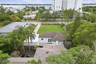 5203 N Flagler Dr, West Palm Beach, FL 33407 - Photo 1