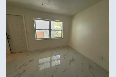 508 Palm Avenue, Fort Pierce, FL 34982 - Photo 8