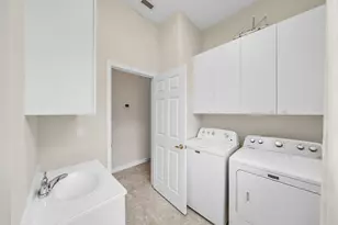 700 SW Lake Charles Cir, Port Saint Lucie, FL 34986 - Photo 38