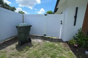 4959 Habana Dr, Sarasota, FL 34235 - Photo 46