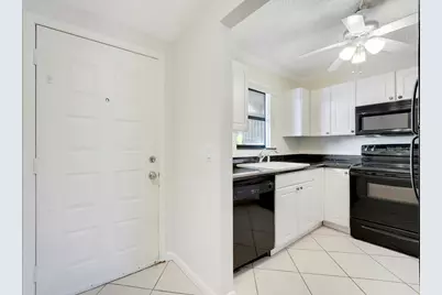 890 N Federal Highway #208, Lantana, FL 33462 - Photo 18
