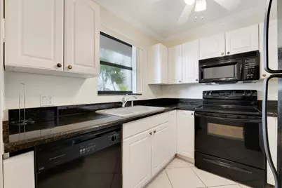 890 N Federal Highway #208, Lantana, FL 33462 - Photo 20