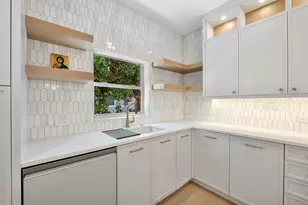 303 SW 14th Pl, Boca Raton, FL 33432 - Photo 32