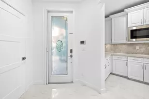 88 N Lakeshore Dr, Hypoluxo, FL 33462 - Photo 32