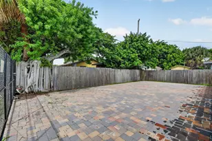 603 N Broadway, Lantana, FL 33462 - Photo 30