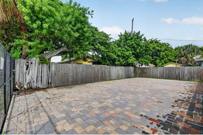 603 N Broadway, Lantana, FL 33462 - Photo 30