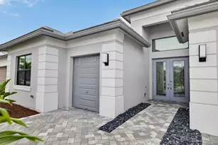 11665 SW Ter Ct, Port Saint Lucie, FL 34987 - Photo 4