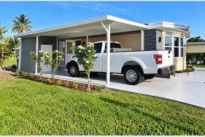 8572 Crown Drive, Boynton Beach, FL 33436 - Photo 6