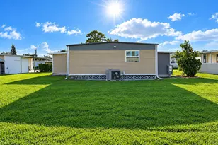 8572 Crown Dr, Boynton Beach, FL 33436 - Photo 40