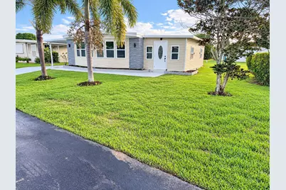 8572 Crown Drive, Boynton Beach, FL 33436 - Photo 2