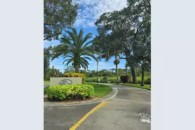 16 Lake Vista Trail #207, Port Saint Lucie, FL 34952 - Photo 2