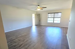 16 Lake Vista Trail, Port Saint Lucie, FL 34952 - Photo 8