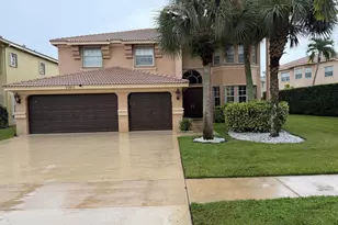 2243 Ridgewood Cir, Royal Palm Beach, FL 33411 - Photo 2