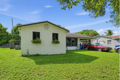 761 NW 65th Avenue, Margate, FL 33063 - Photo 2