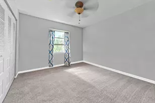 1549 SE South Balcourt, Port Saint Lucie, FL 34952 - Photo 8