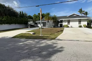 1219 SE Coral Reef St, Port Saint Lucie, FL 34983 - Photo 2