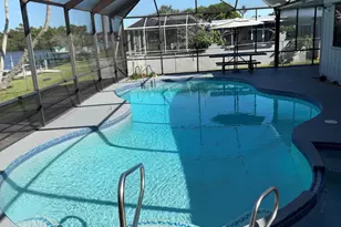 1219 SE Coral Reef St, Port Saint Lucie, FL 34983 - Photo 6