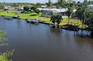 1219 SE Coral Reef St, Port Saint Lucie, FL 34983 - Photo 20
