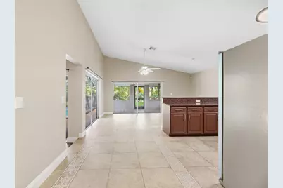 4790 NW 85th Avenue, Lauderhill, FL 33351 - Photo 10