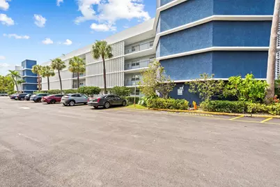 877 NE 195th Street #422, Miami, FL 33179 - Photo 18