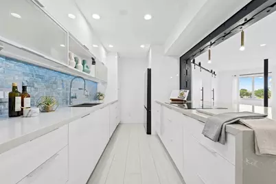 877 NE 195th Street #422, Miami, FL 33179 - Photo 2