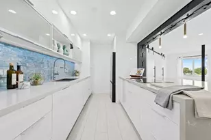 877 NE 195th St, Miami, FL 33179 - Photo 2