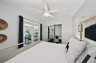 201 NE 16th Ct, Fort Lauderdale, FL 33305 - Photo 30