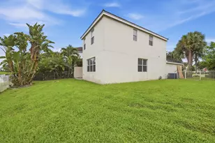 223 Berenger Walk, Royal Palm Beach, FL 33414 - Photo 32
