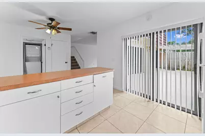 2523 25th Lane, Palm Beach Gardens, FL 33418 - Photo 6