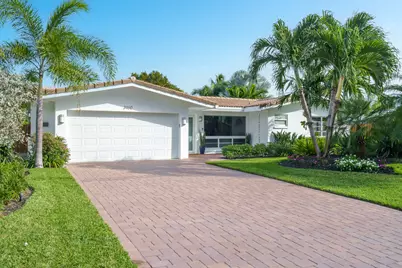 3960 NE 16th Avenue, Oakland Park, FL 33334 - Photo 2