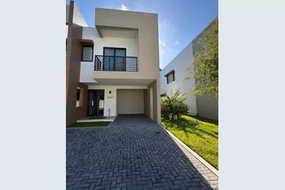 5531 W Oak Way, Fort Lauderdale, FL 33314 - Photo 2